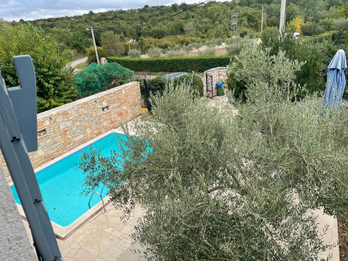 Holiday Home Ava1 With Pool & Holiday Home Ava2 With Whirlpool 바데르나 외부 사진